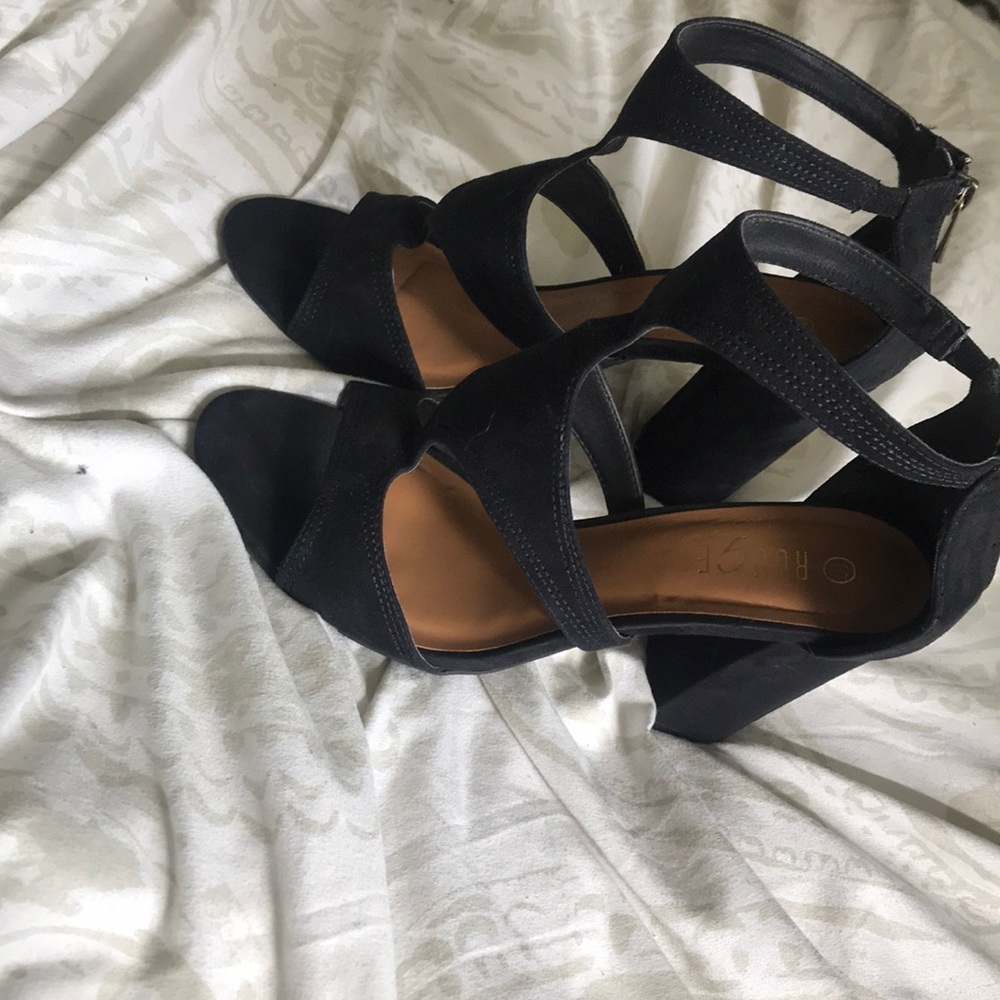 Rouge Black suede heels worn once